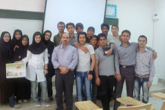 دانشجویان مهندسی کامپیوتر ورودی ۸۸ به همرا استاد عزیز دکتر وحیدی پور